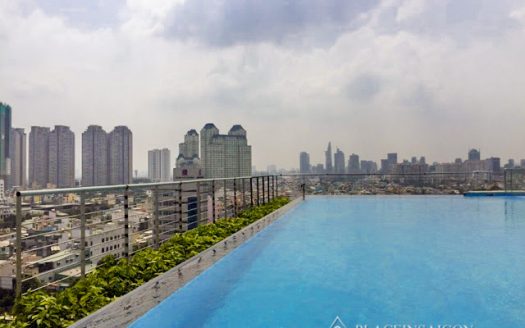 Pearl Plaza